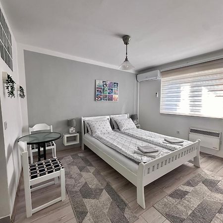 Apheartments Apartment Сараево Екстериор снимка