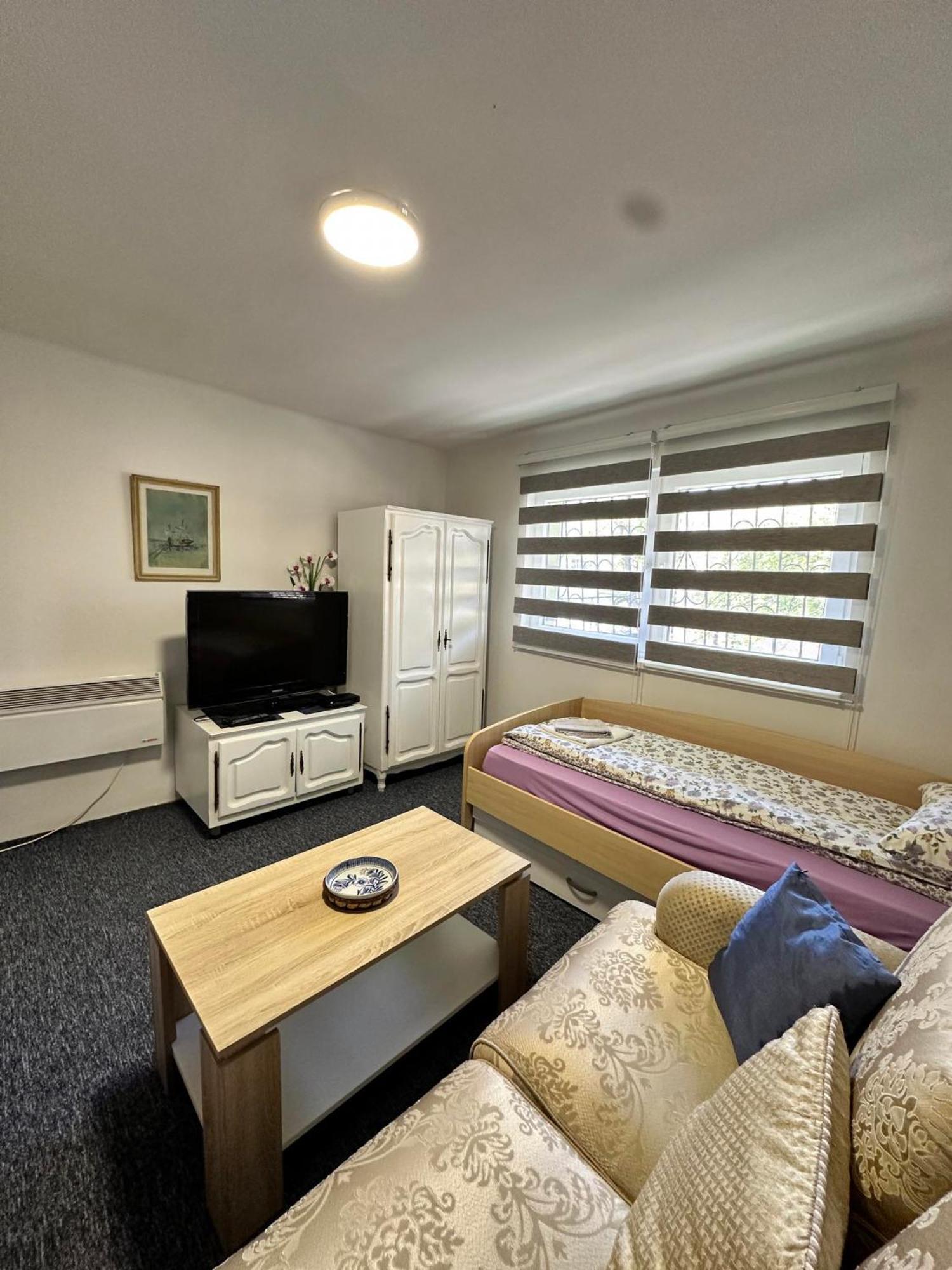 Apheartments Apartment Сараево Екстериор снимка