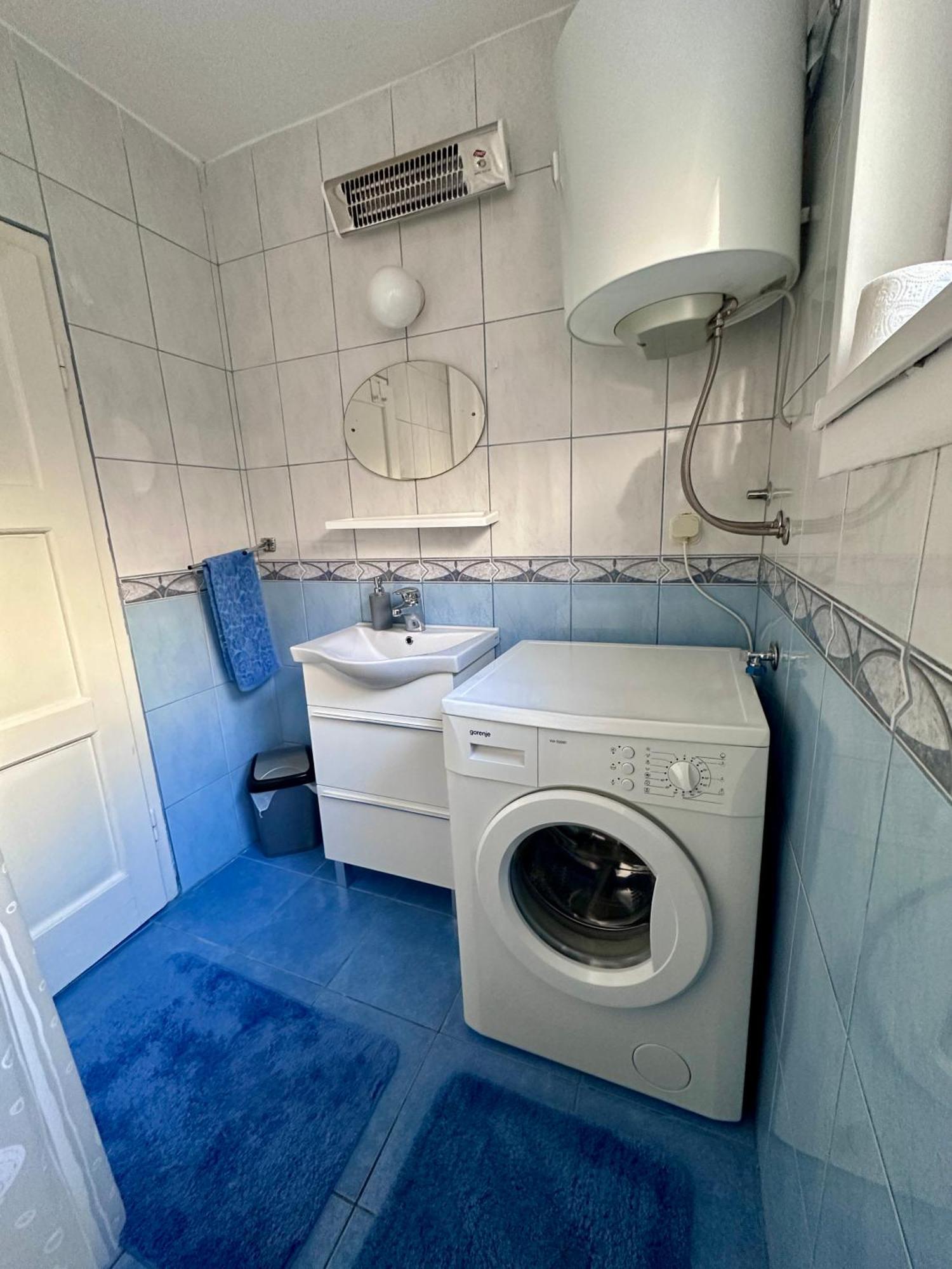Apheartments Apartment Сараево Екстериор снимка