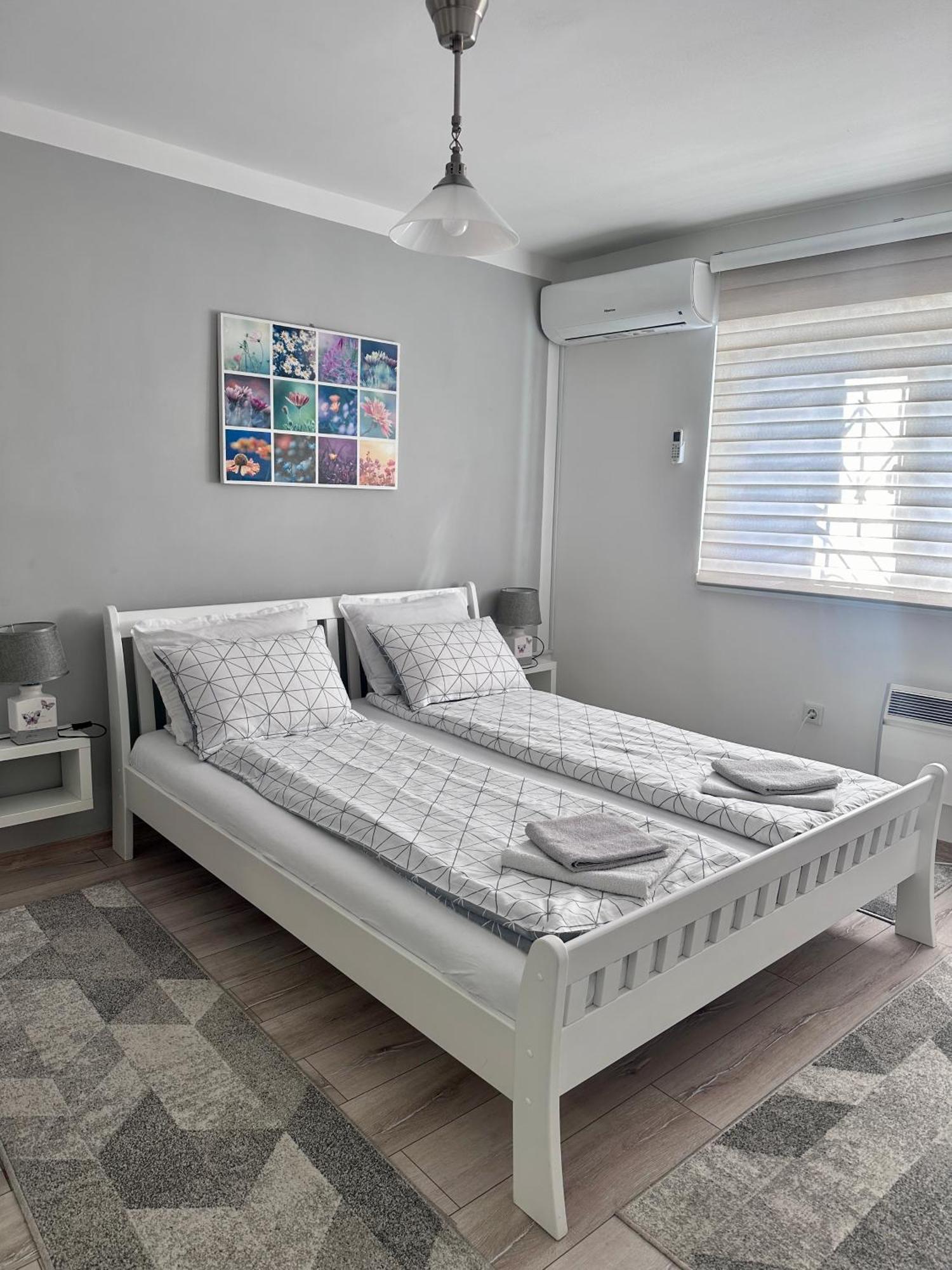 Apheartments Apartment Сараево Екстериор снимка